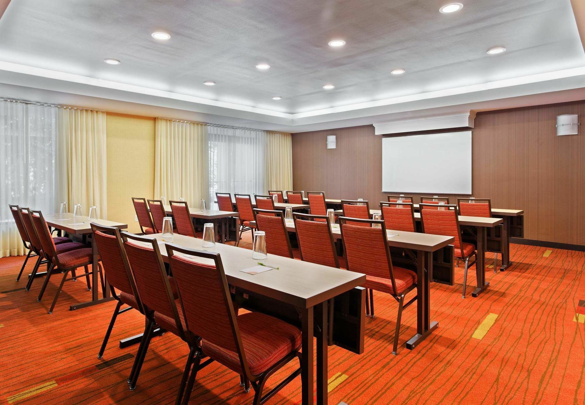 Courtyard Knoxville Cedar Bluff Екстер'єр фото